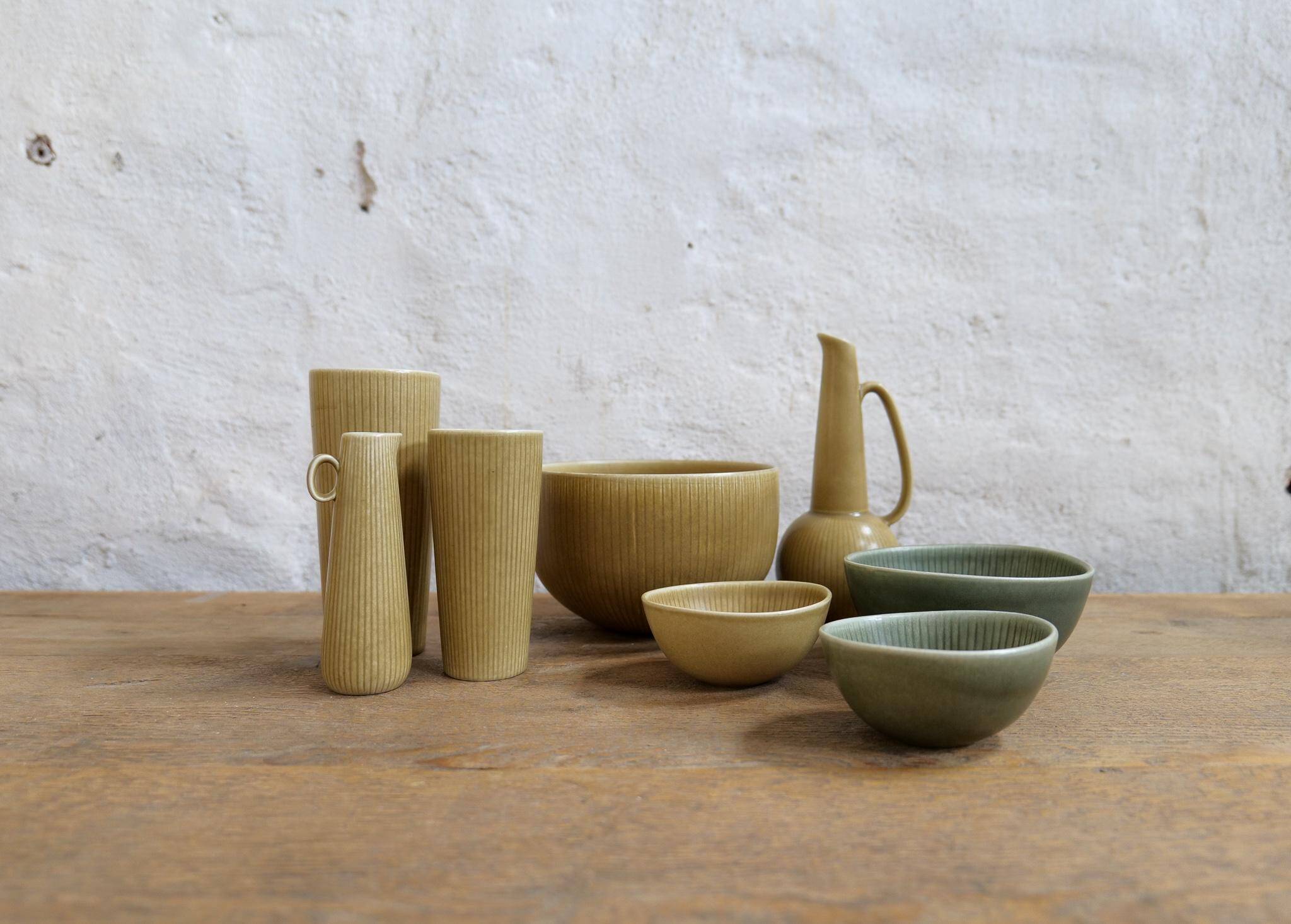 Mid-century Scandinavian set of 8 vases and bowls Rörstrand Ritzi Gunnar Nylund