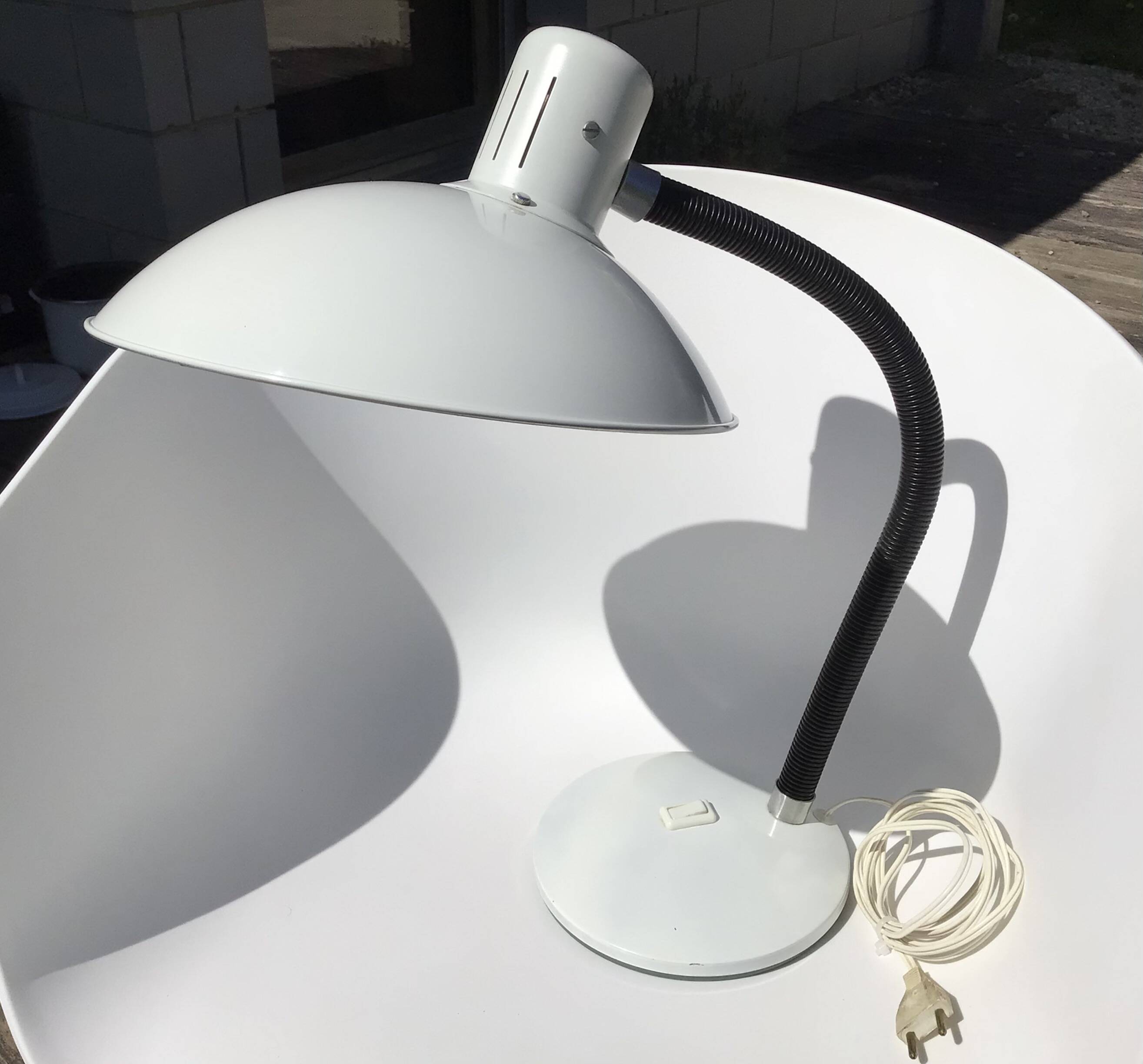 Lampe de bureau orientable métal blanc