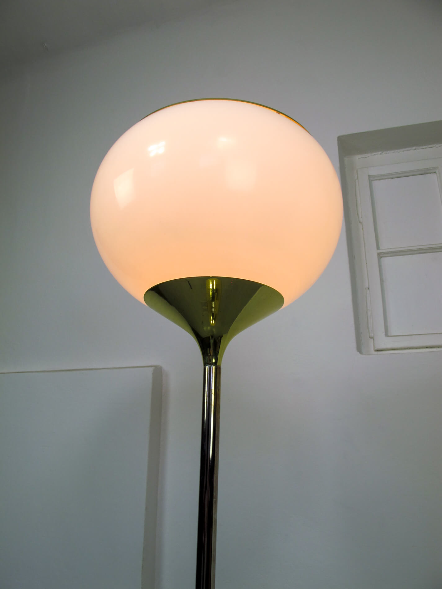 Lampadaire italien Big Bud de Luigi Massoni pour Meblo