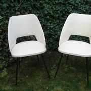 Lot de 2 chaises modèle tonneau vintage 1950