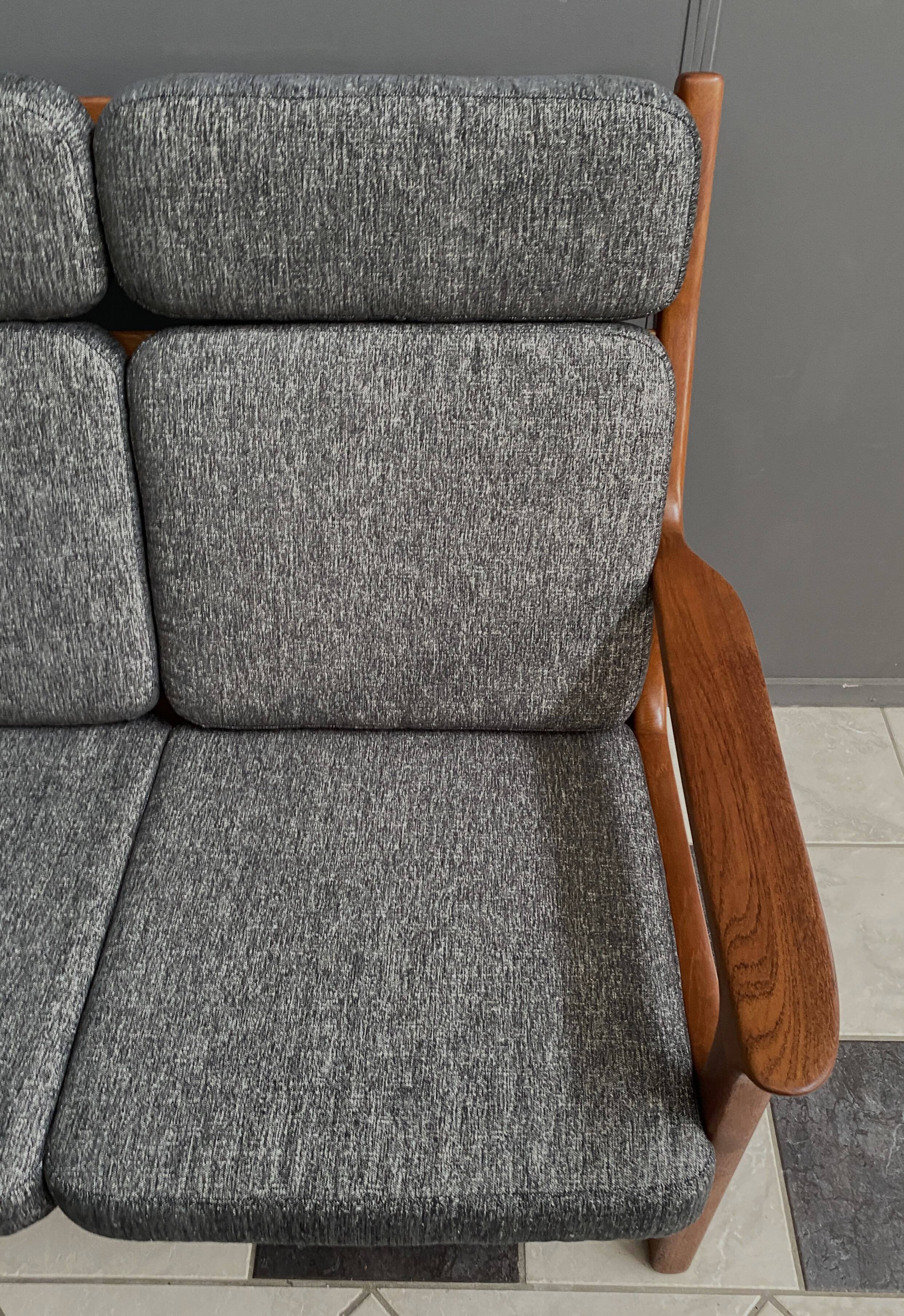 Teak 2 seat sofa by Juul Kristensen for Glostrup Denmark