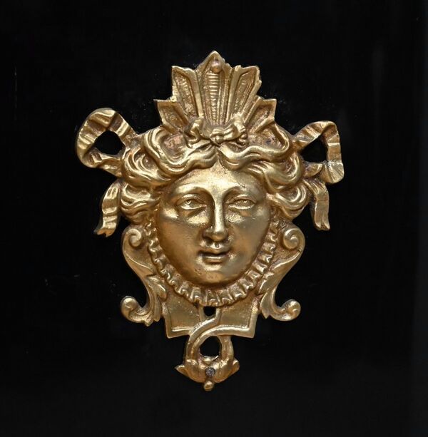 Meuble d’entre-deux en marqueterie « Boulle », Maison Coignerai, époque Napoléon III – 2ème partie XIXe