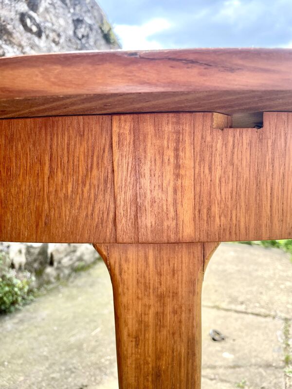 Table ronde papillon scandinave 1960