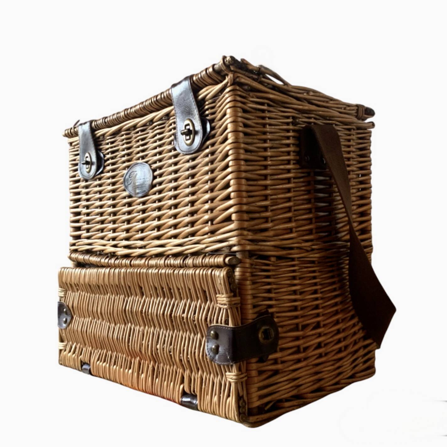 Vintage Flamingo Wicker Picnic Basket