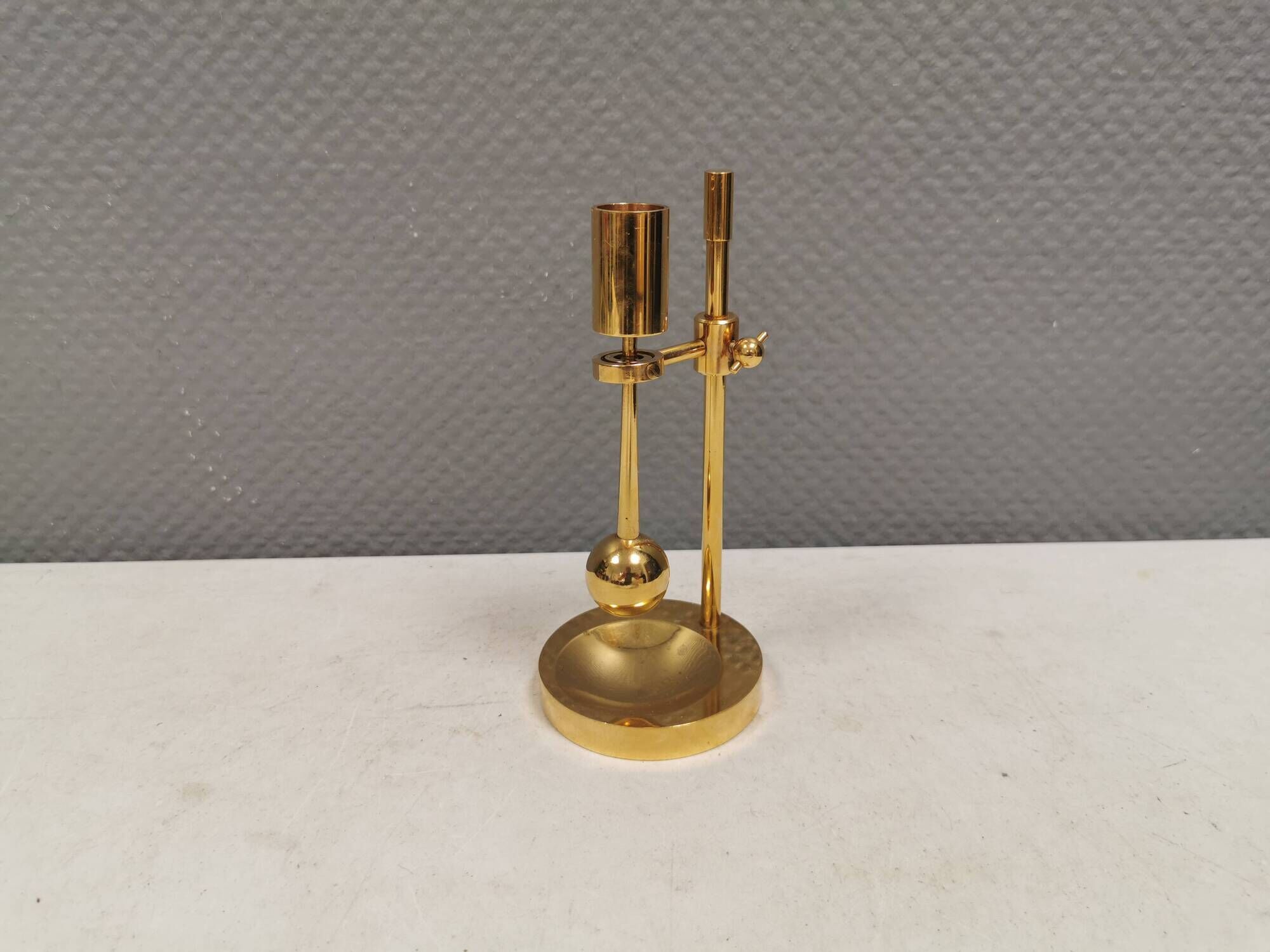 Bougeoir en laiton ajustable danois par Poul Kralund des années 1950-60.