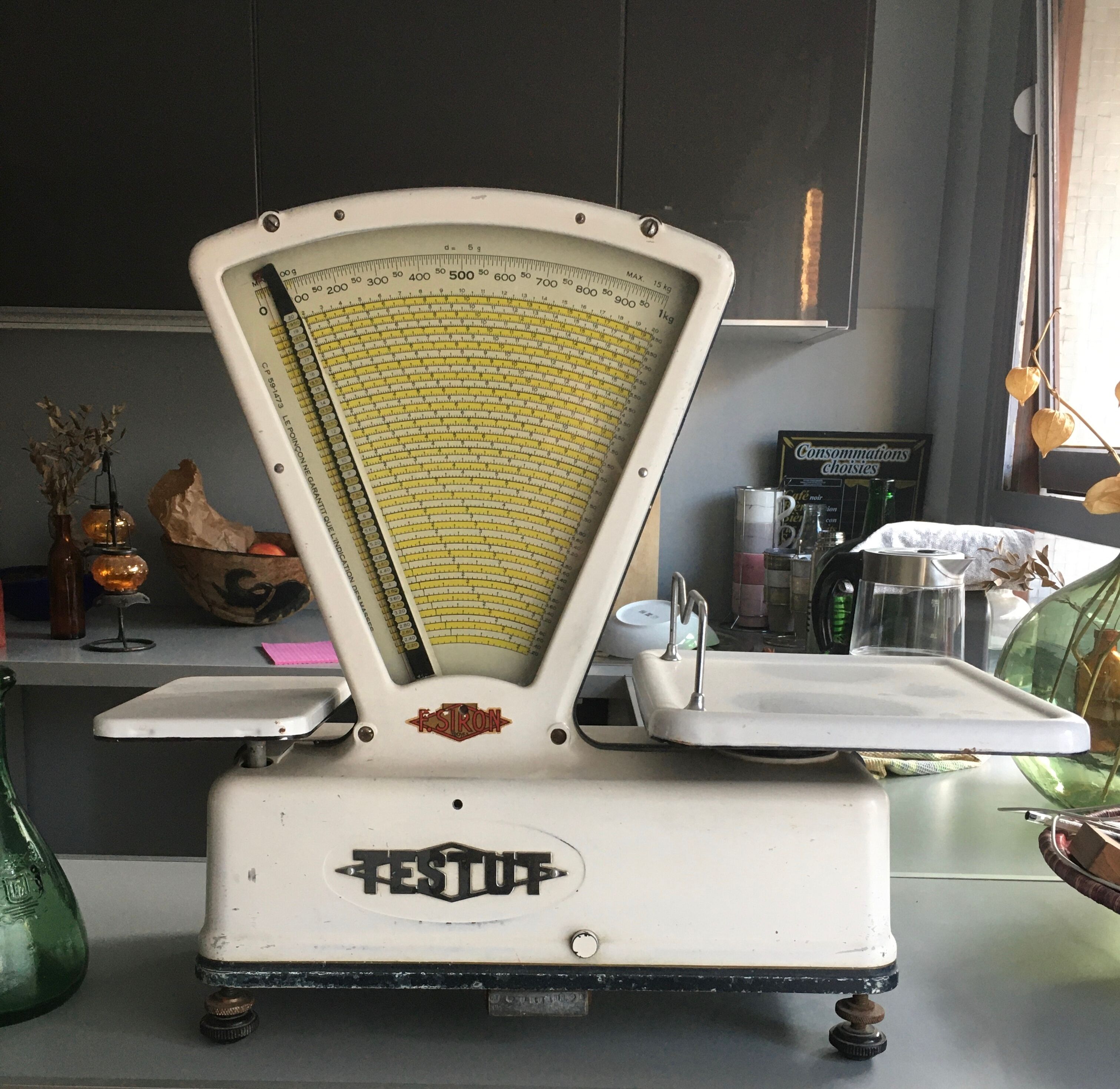 Balance Testut old year 1950