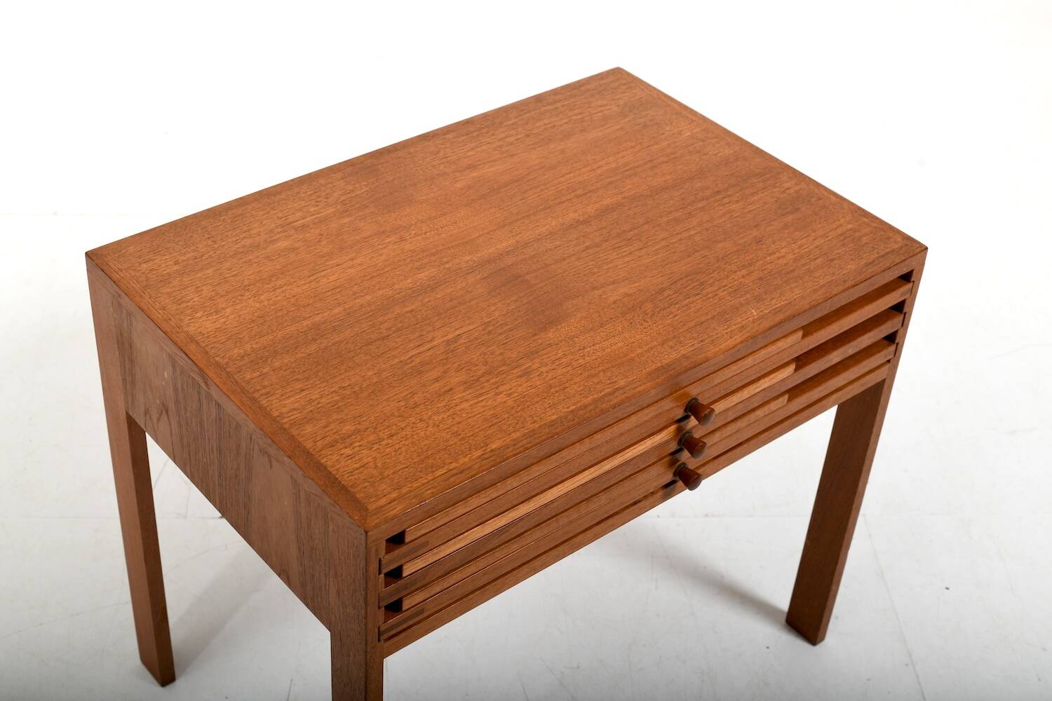 Tables pliantes d'Illum Wikkelsø pour CFC Silkeborg 1960