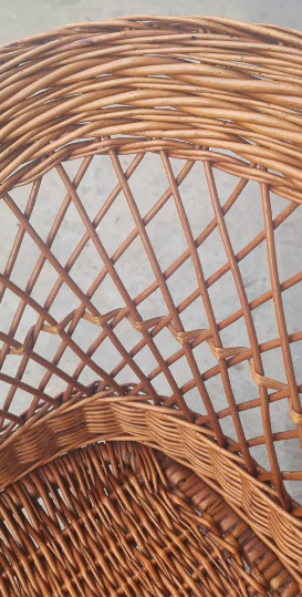 Children's chair in rattan and wicker