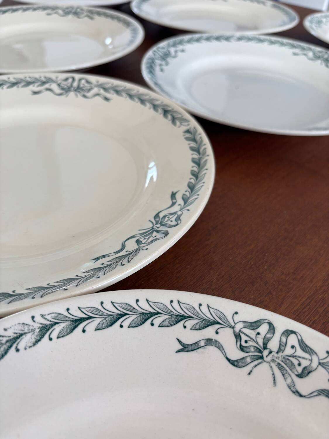set of 10 old Longchamp flat plates, ironstone, Belleville