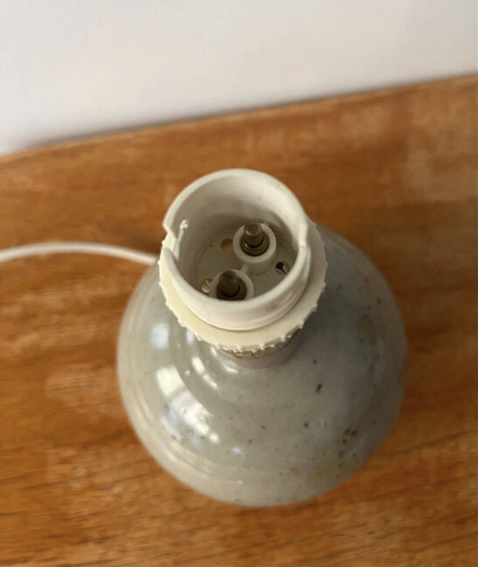 Lampe vintage en grès et abat-jour laine