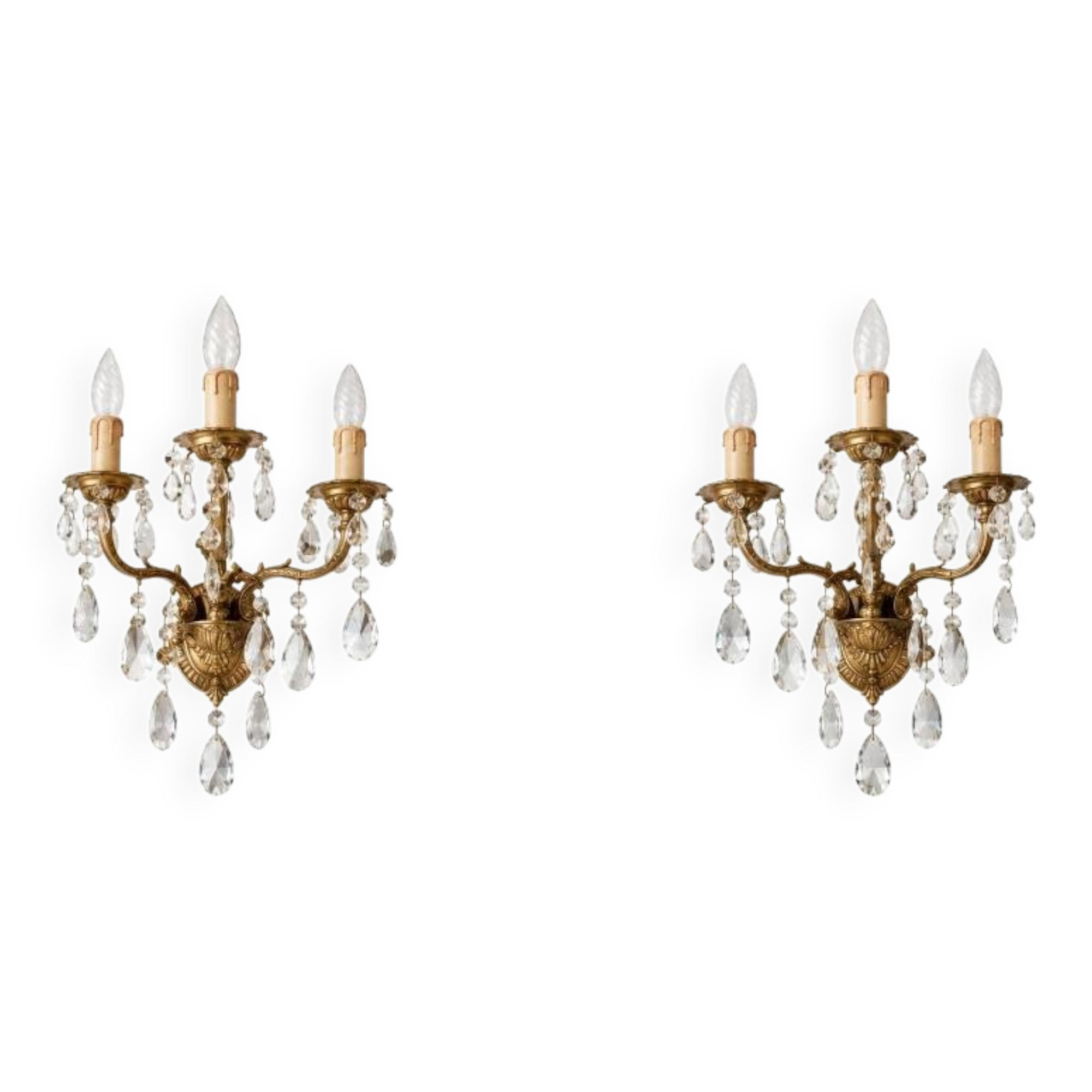 Vintage wall lamp with glass pendants.