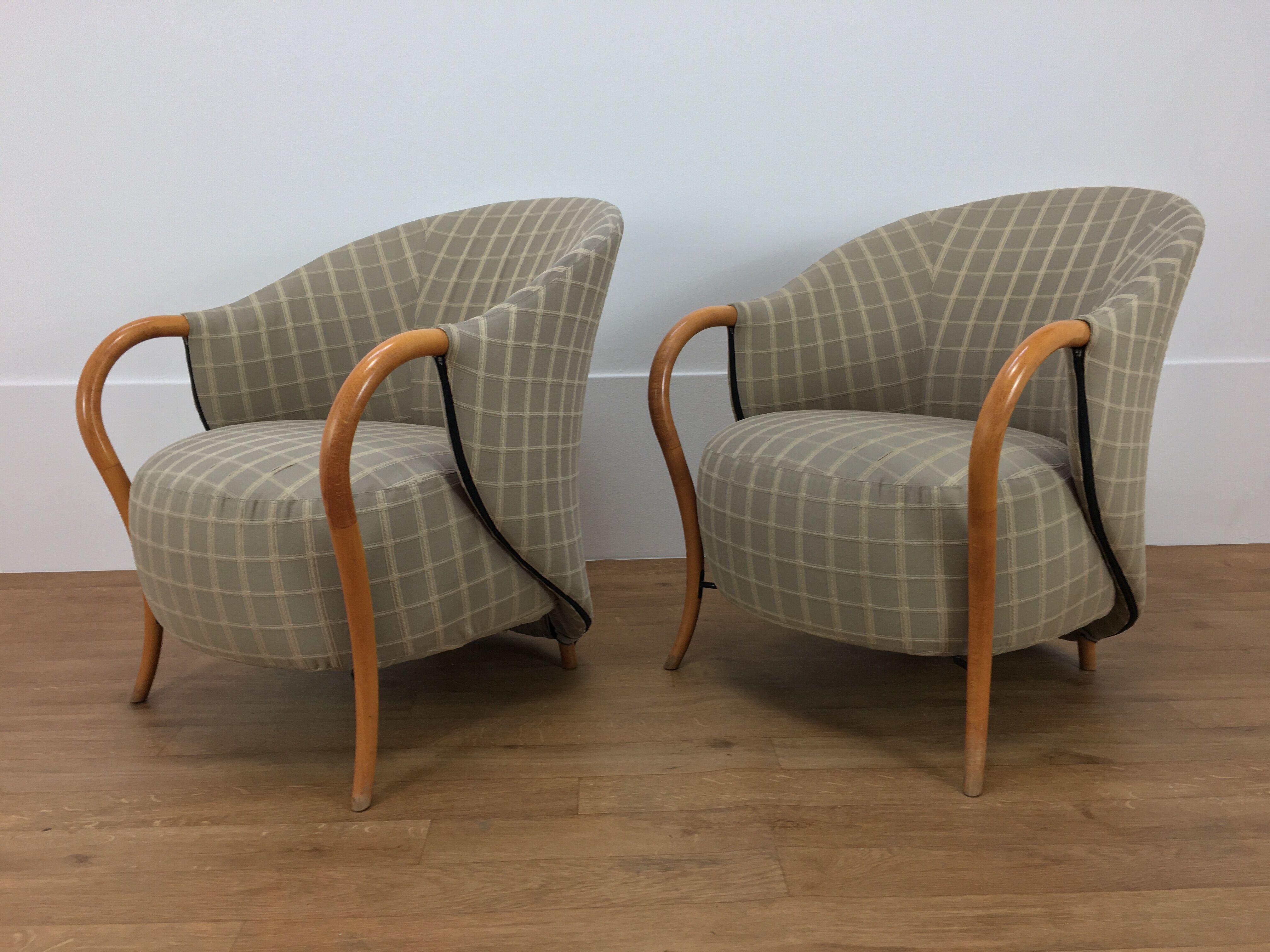 Pair of 80's Cinna design armchairs