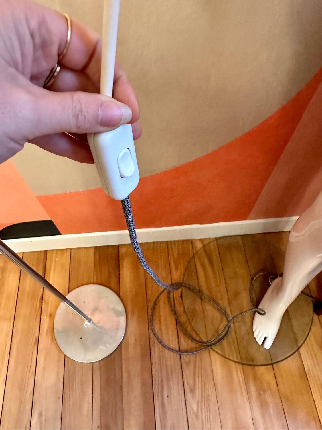 Vintage 70' floor lamp