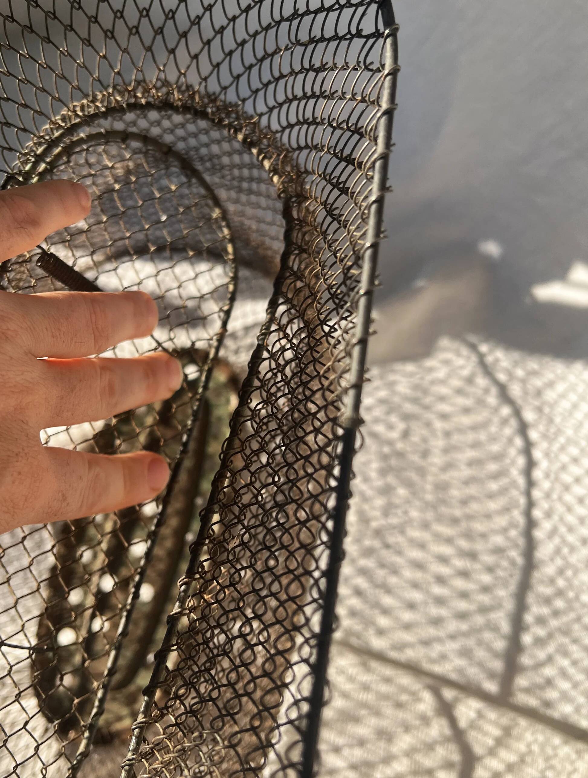 Panier de pêche en fil de fer français