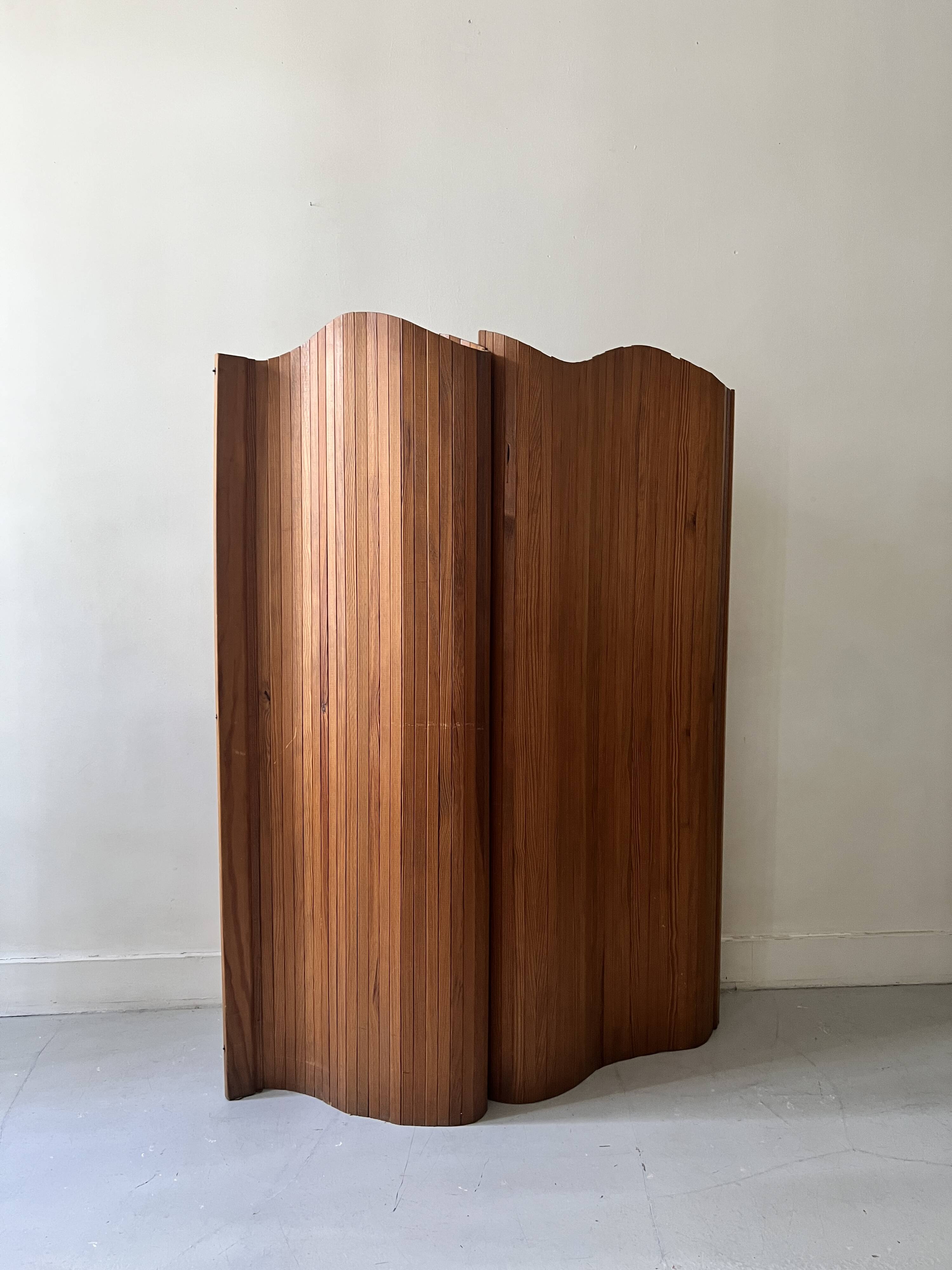 Baumann style modular wooden screen, 1950