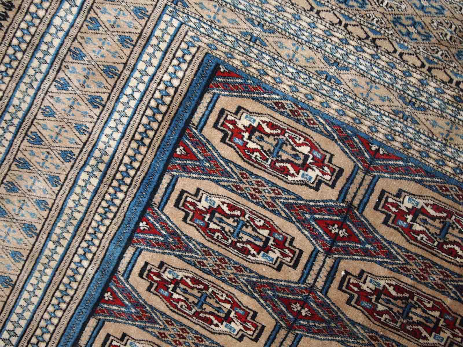 Tapis Ouzbek Bukhara fait main 129cm x 174cm 1960
