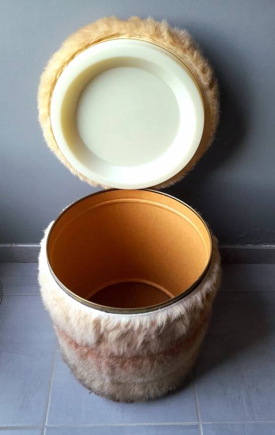 Cylindrical storage pouffe in faux fur 1970