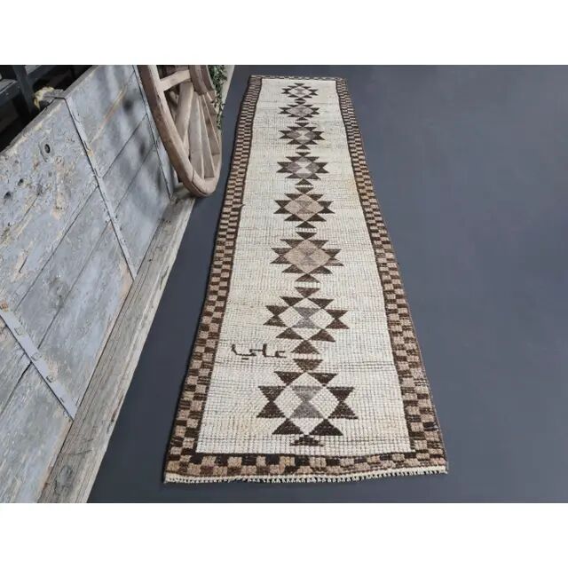 1970s Vintage Turkish Oushak Diamond Wool Runner 83x343