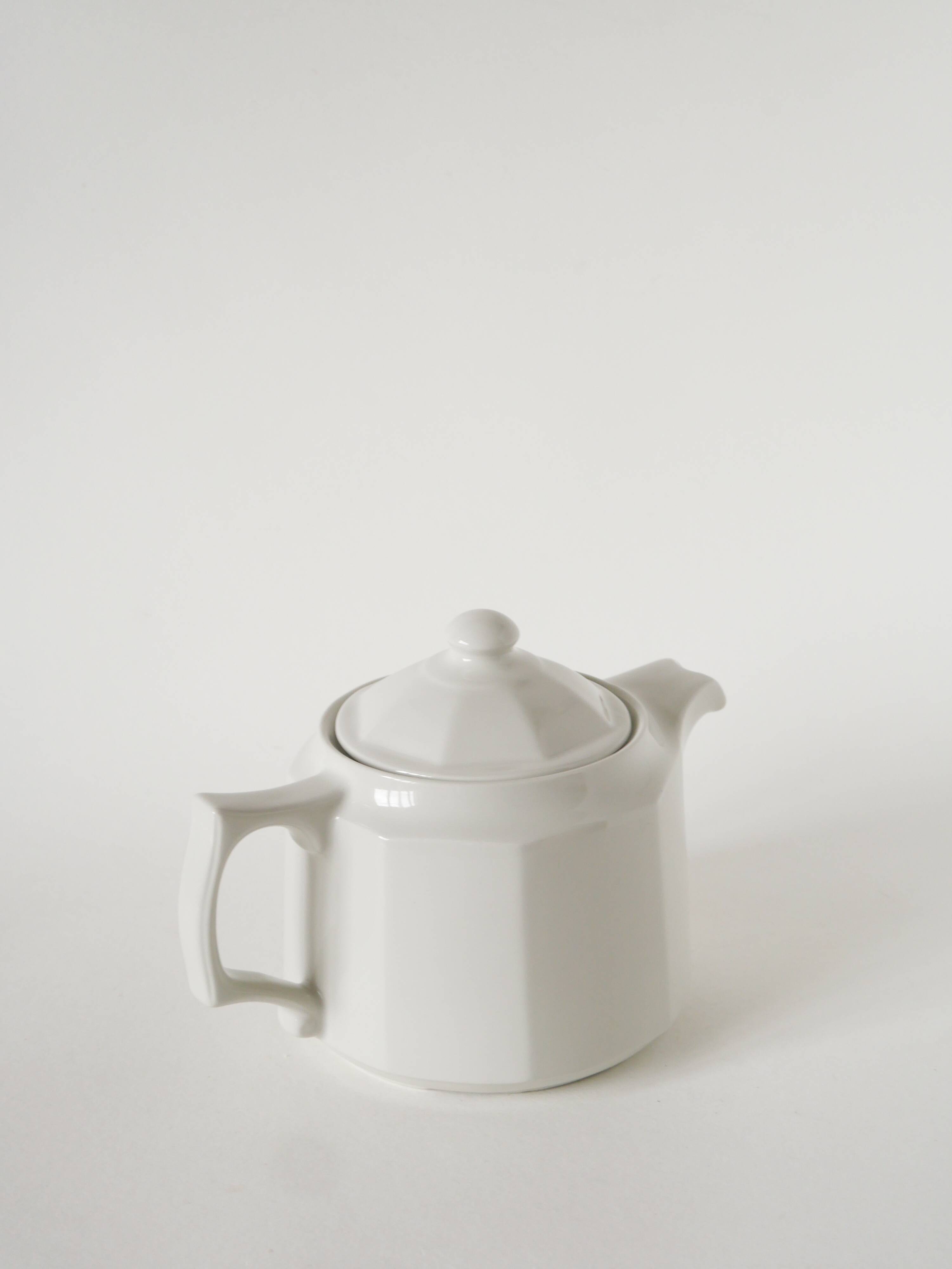 Faceted ceramic teapot, White, 1950