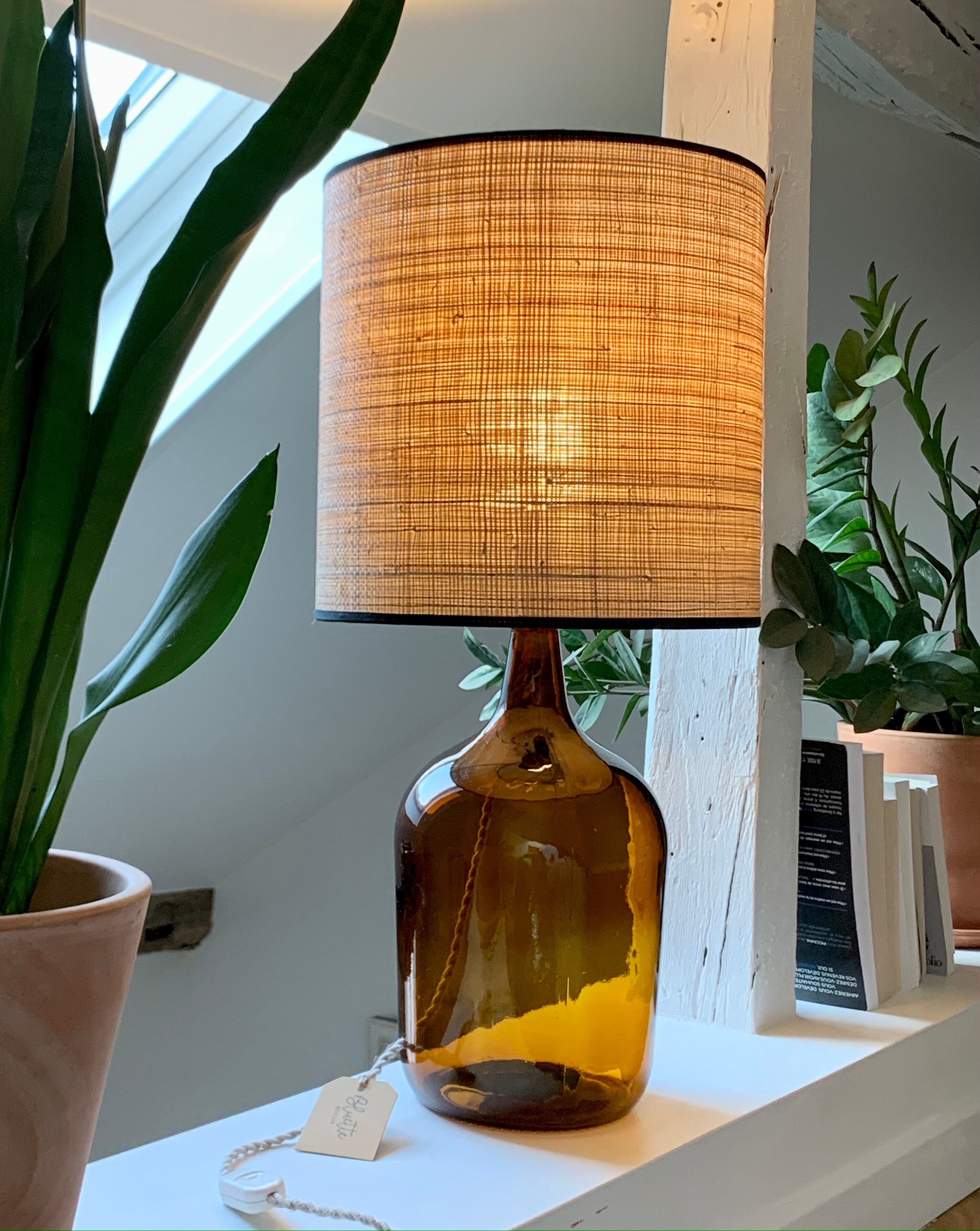 Lampe dame jeanne et rabane