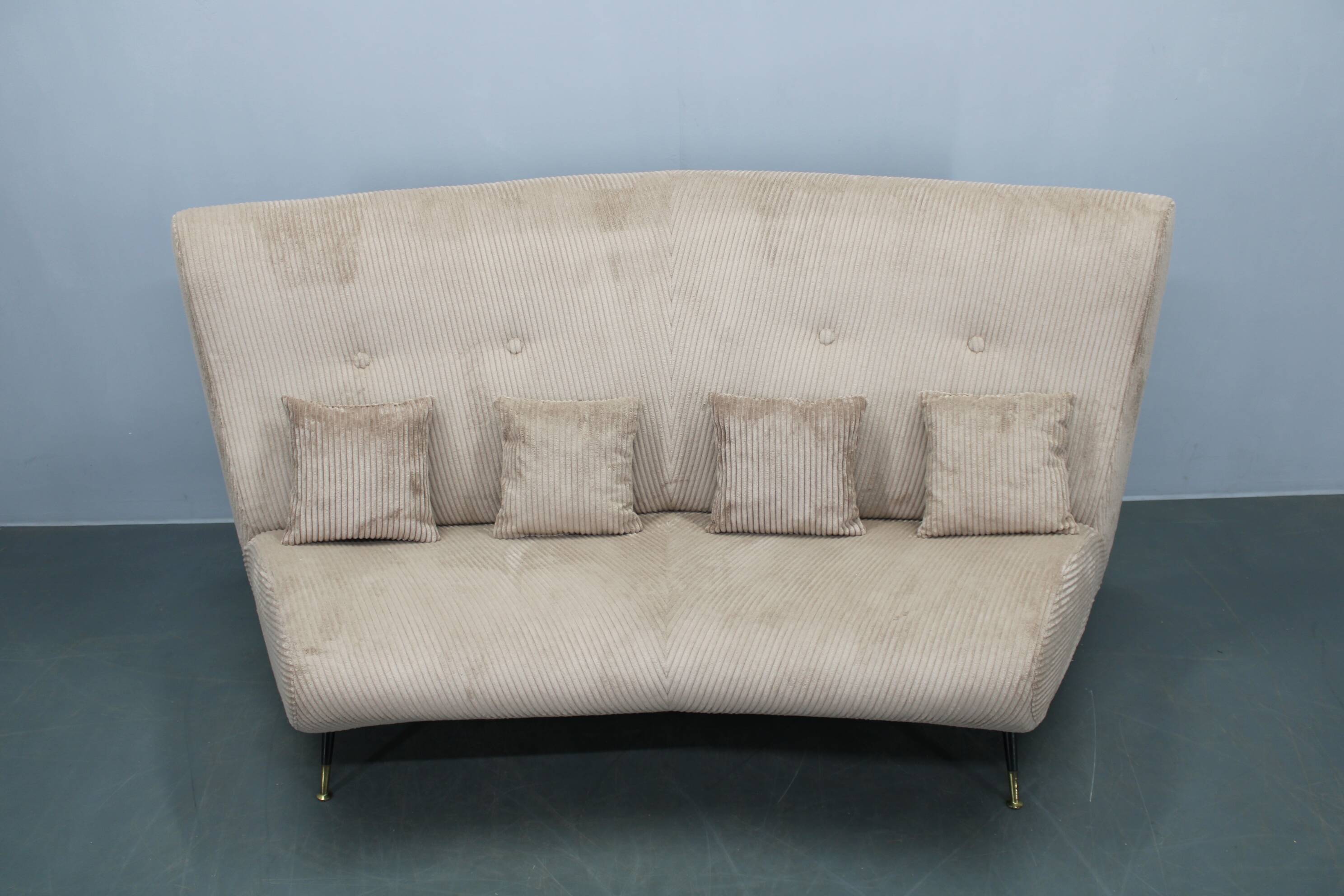 Gigi Radice for Minotti curved modular sofa, Italy, 1950s