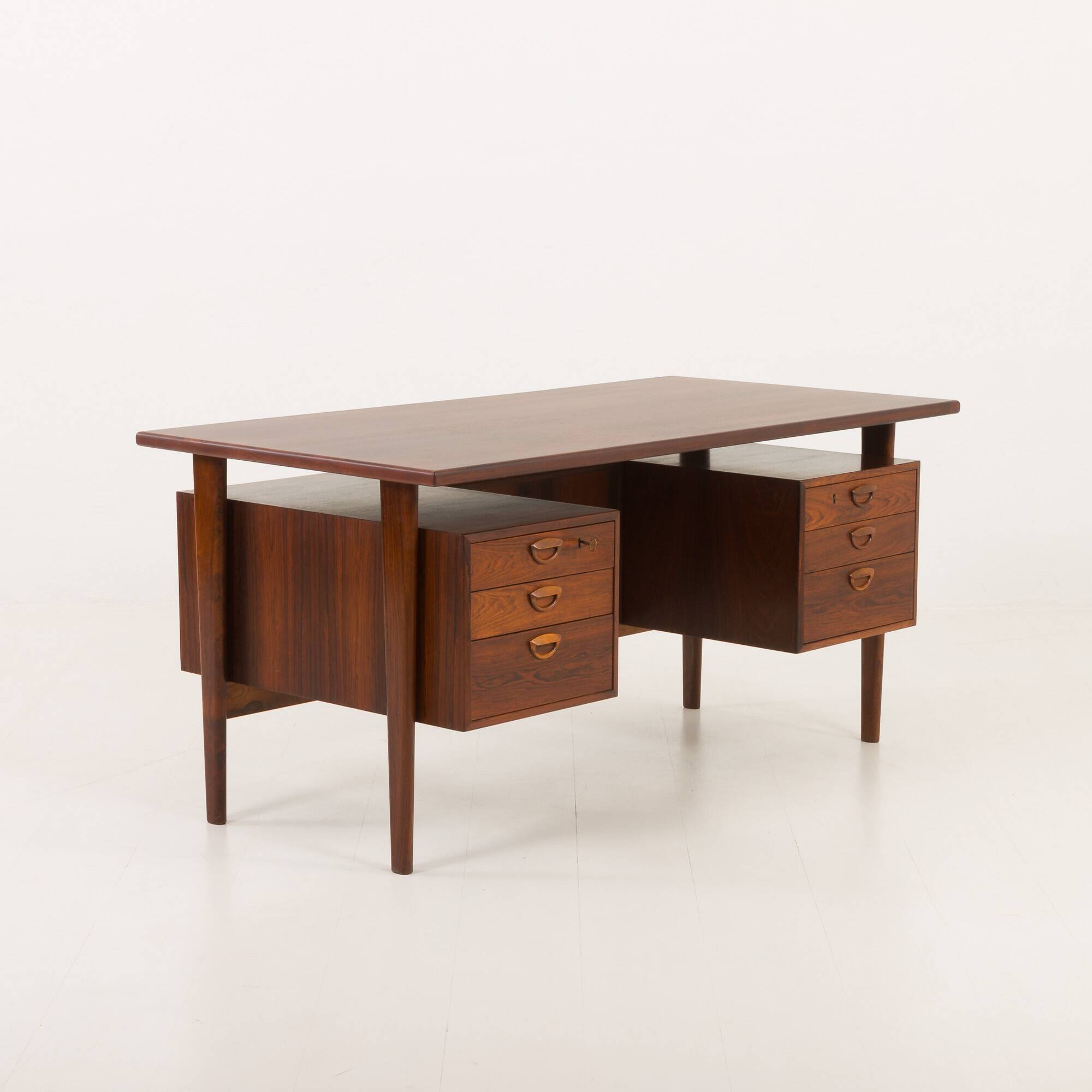 Bureau exécutif en palissandre Kai Kristiansen modèle 59 pour Feldballes Möbelfabrik
