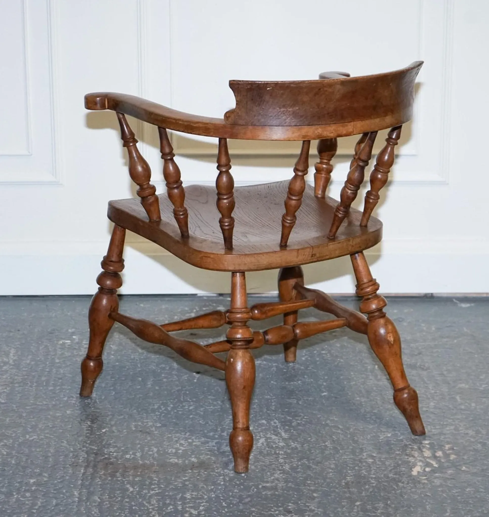 Edwardian Oak Captain's Chair for Smokers, 1900s