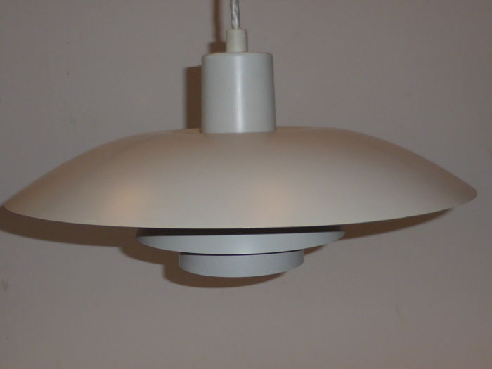 Hanging lamp by Louis Poulsen