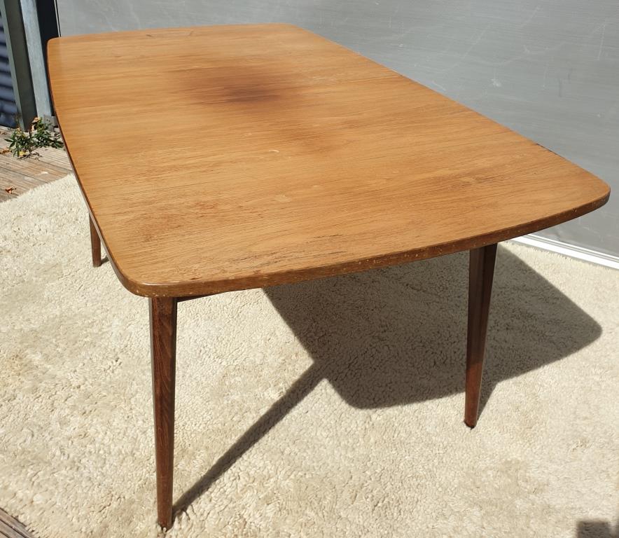 Scandinavian table 2 extensions teak "tray in its juice"