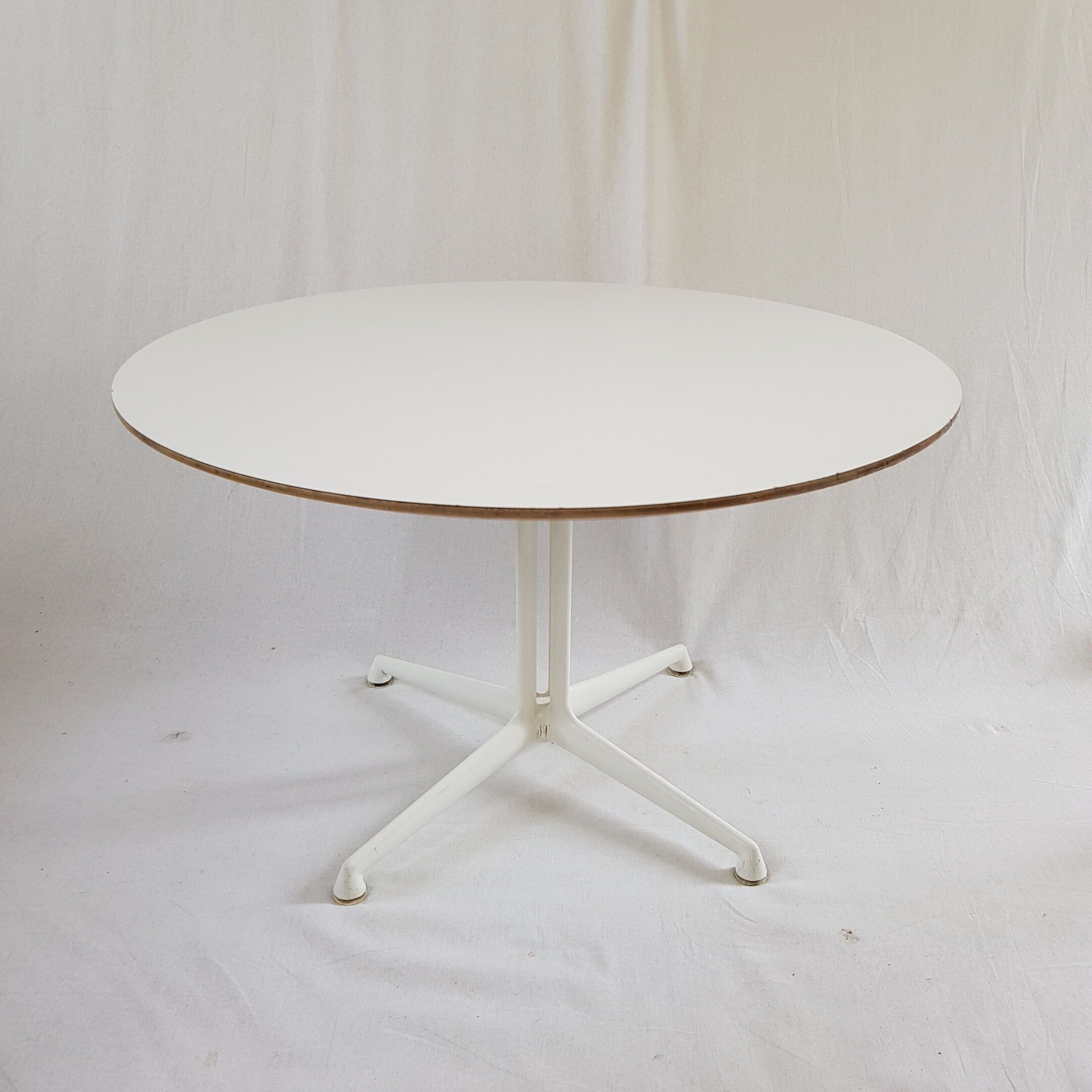 Coffee table model La Fonda by Charles and Ray Eames