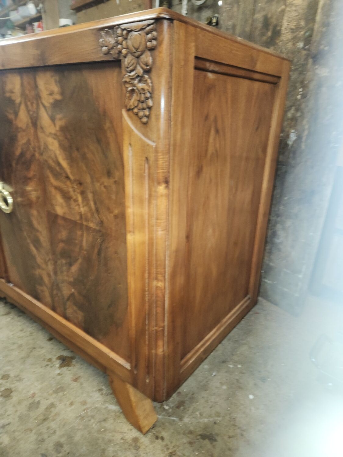 Sideboard in walnut art deco