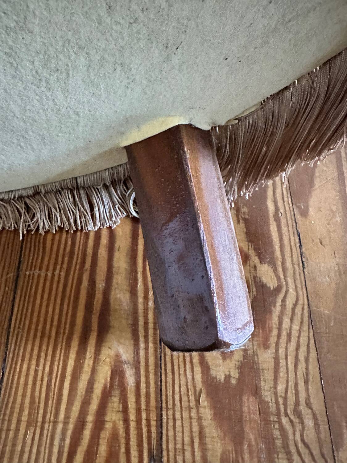 Fauteuil crapaud en velours