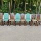 8 chaises basques espagnoles en cuir vert et marron doré