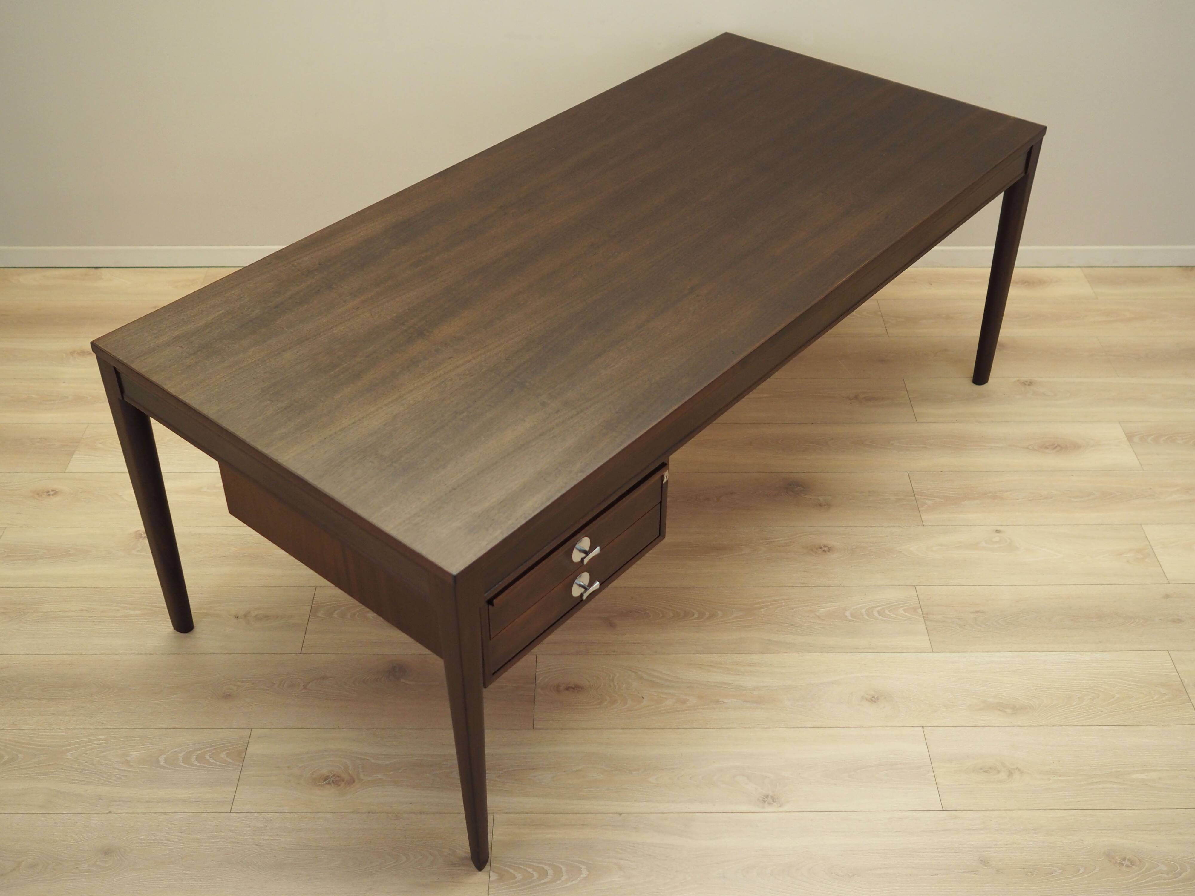 Mahogany desk, Danish design, 1970s, designer: Finn Juhl