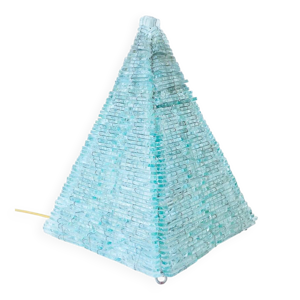 Grande lampe pyramidale - design