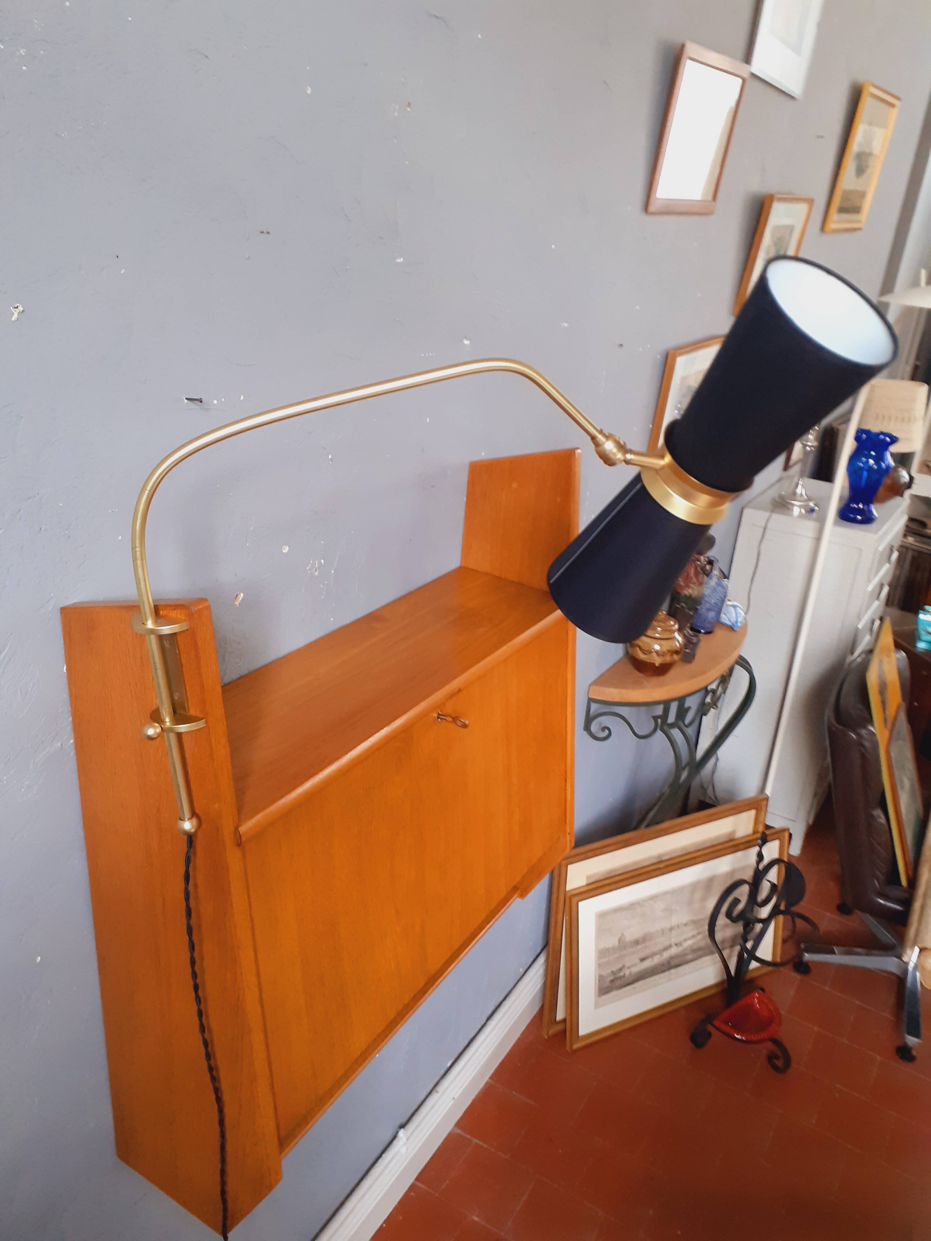 Wall-mounted oak desk from the 1950s.