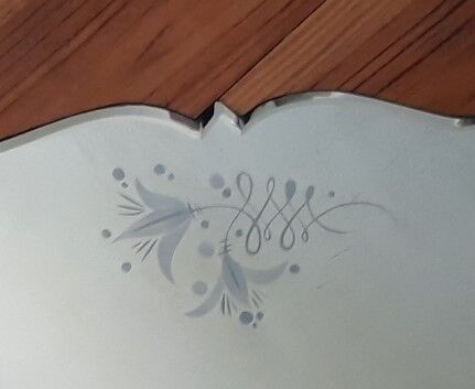 Very beautiful mirror beveled 45x36cm