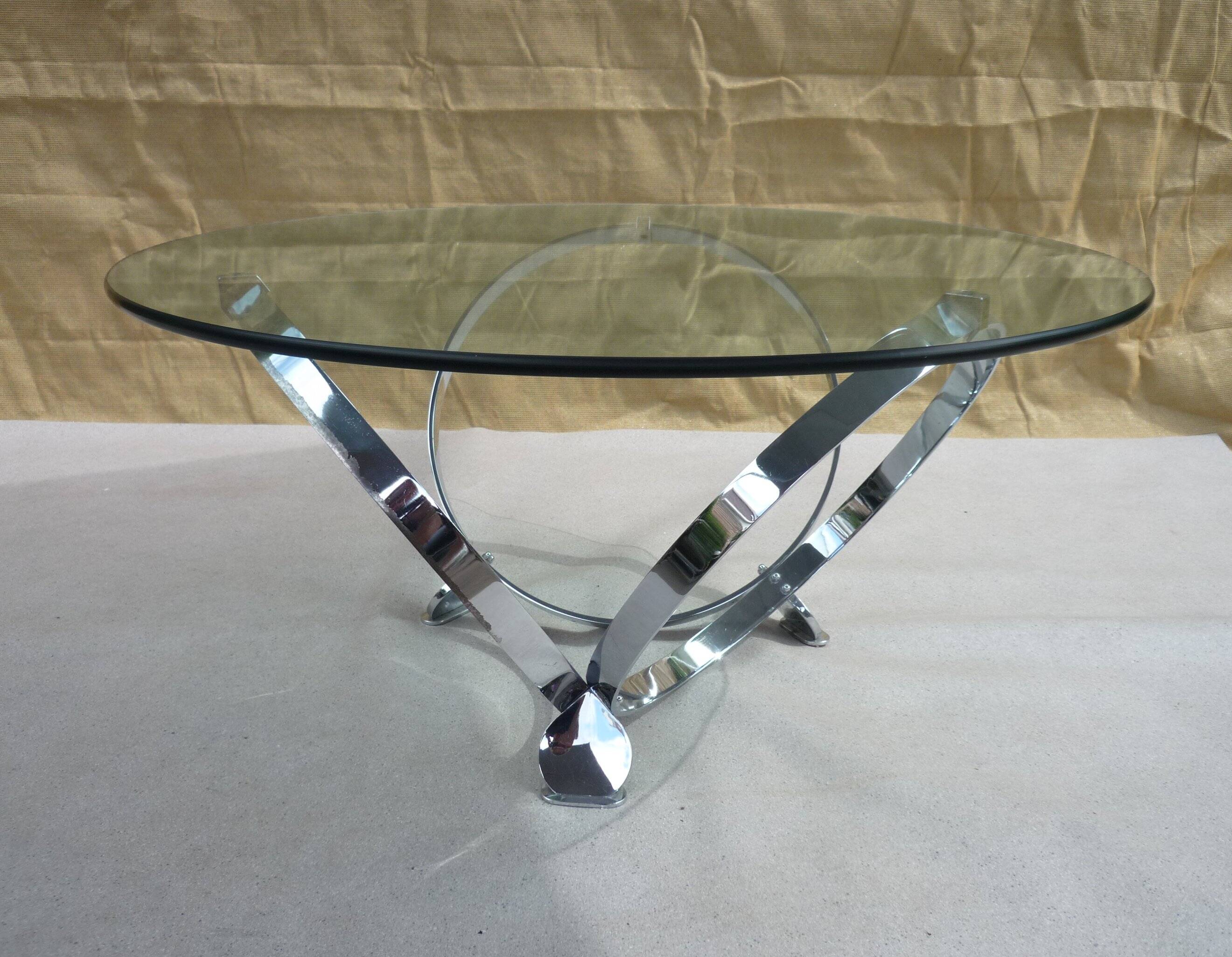 Coffee table circles knut hesterberg