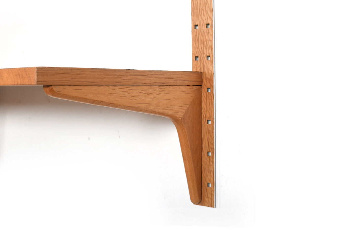 Hg furniture shelf system in oak 1960s