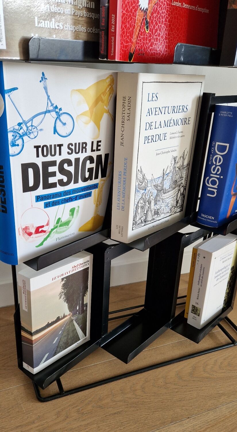Bibliothèque métal