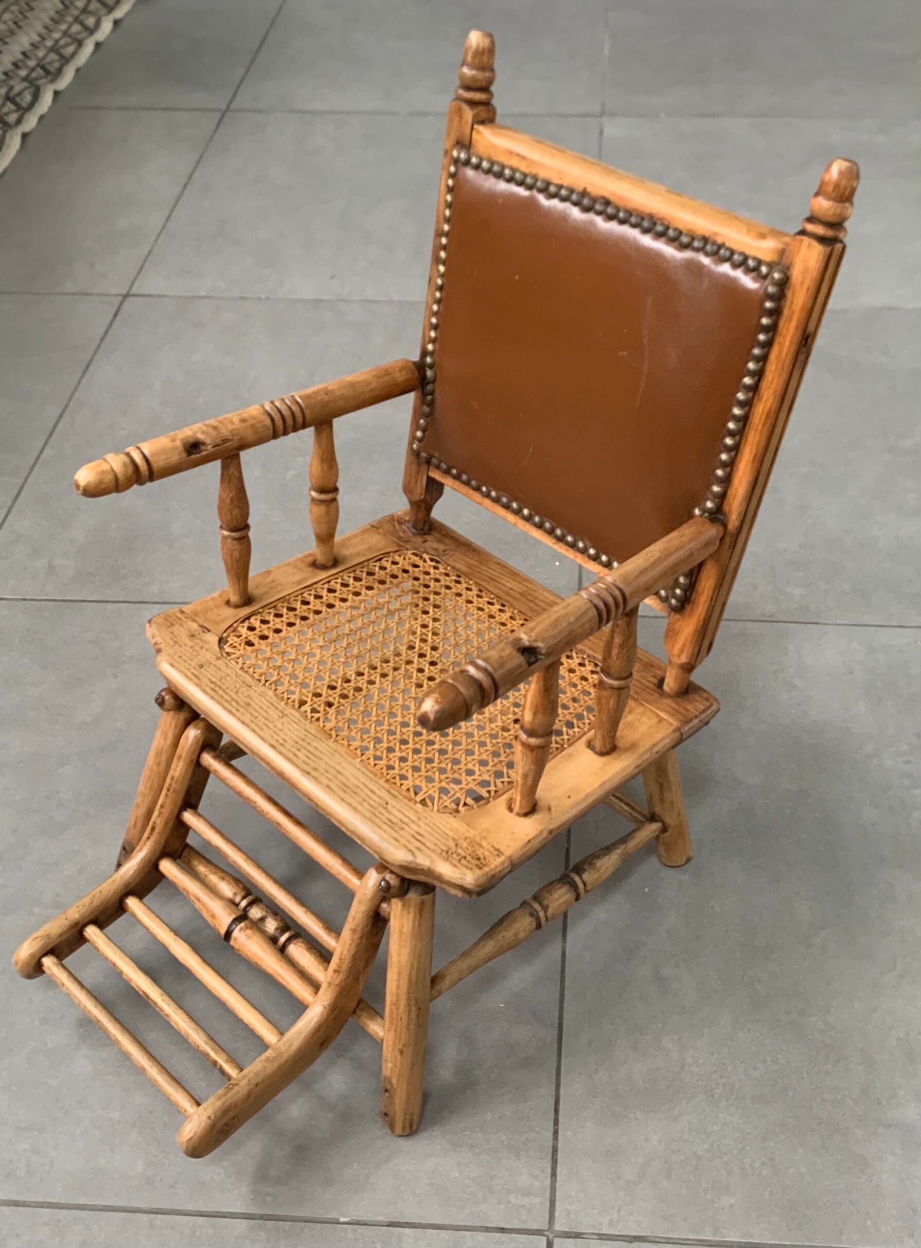 Vintage child seat