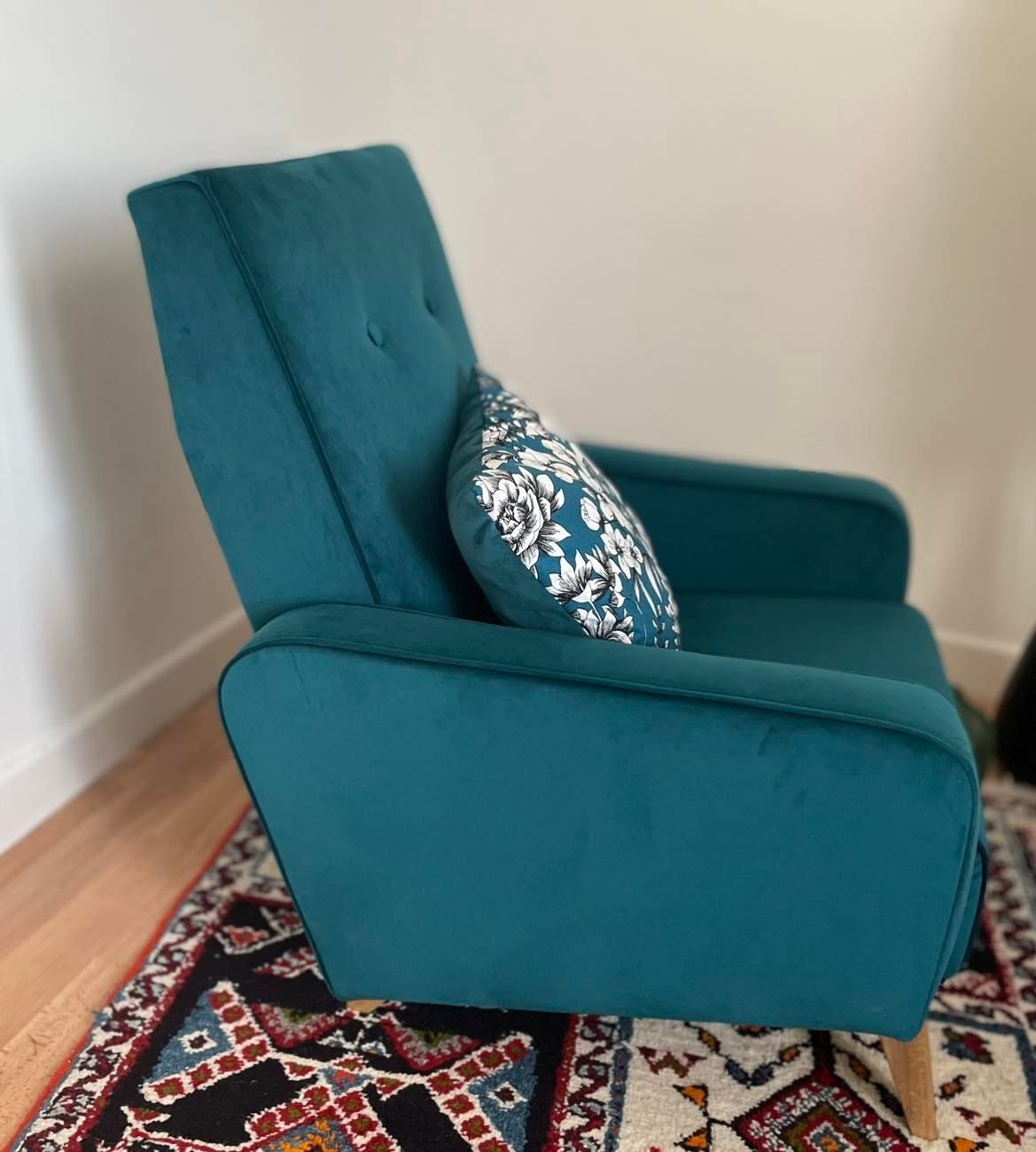 Duo of armchair back-of-year 50/60, restored