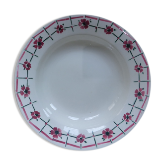 Round hollow serving dish from the Céranord St amand factory, Monique model