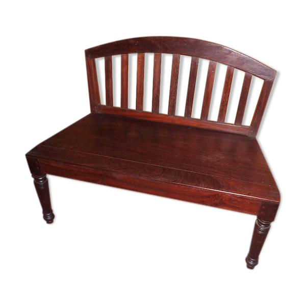 Banc colonial