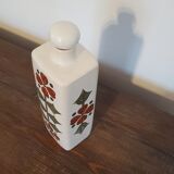 Earthenware bottle