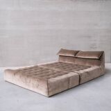 Original Mid-Century Italian Mario Bellini 'Le Bambole' Bed or Day Bed