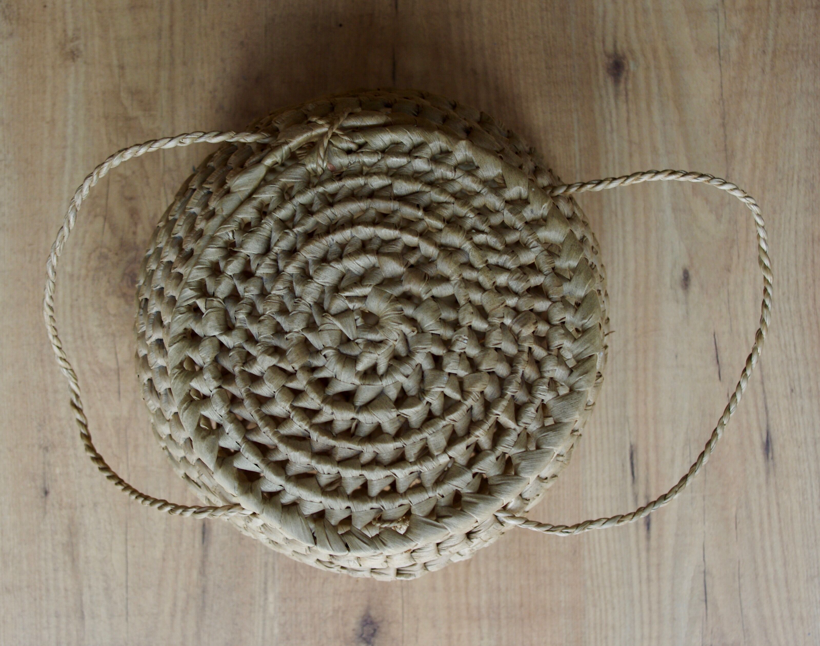 Basket ball braided wicker