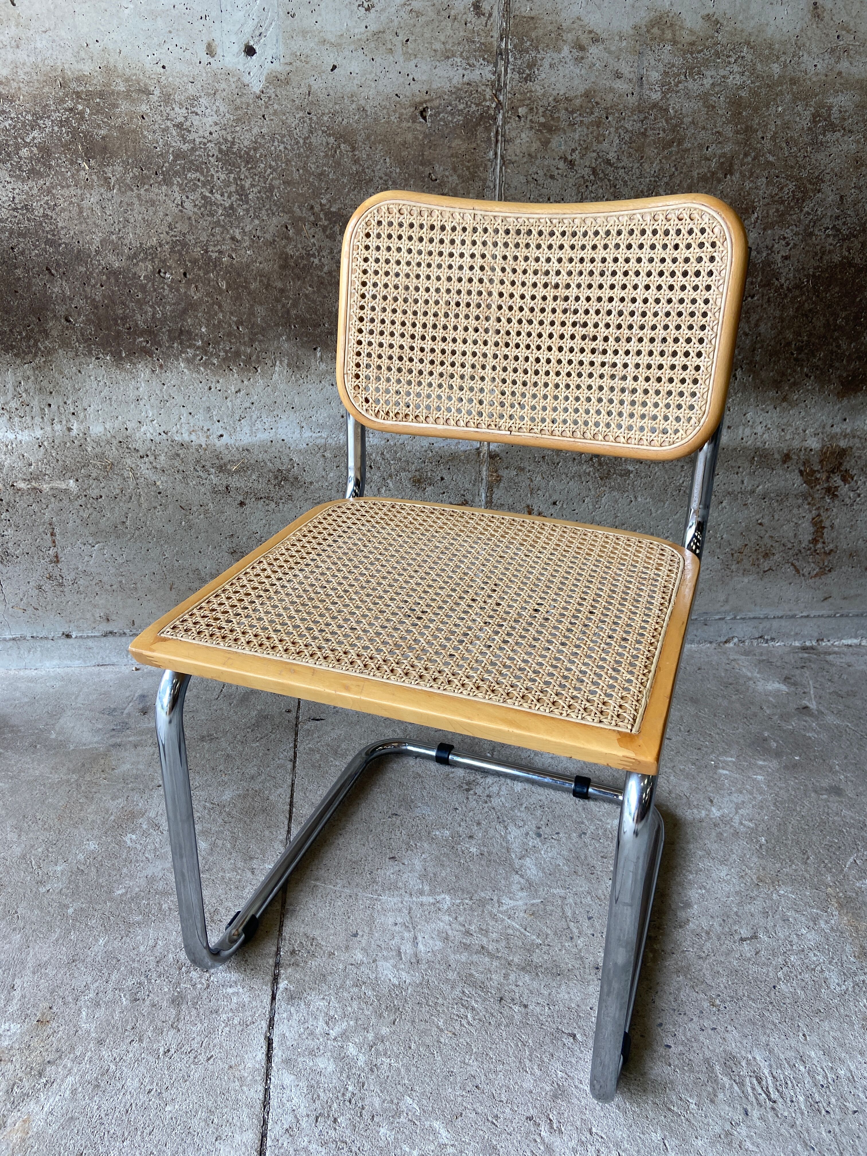 4 cantilever chairs Cesca B32 by Marcel Breuer