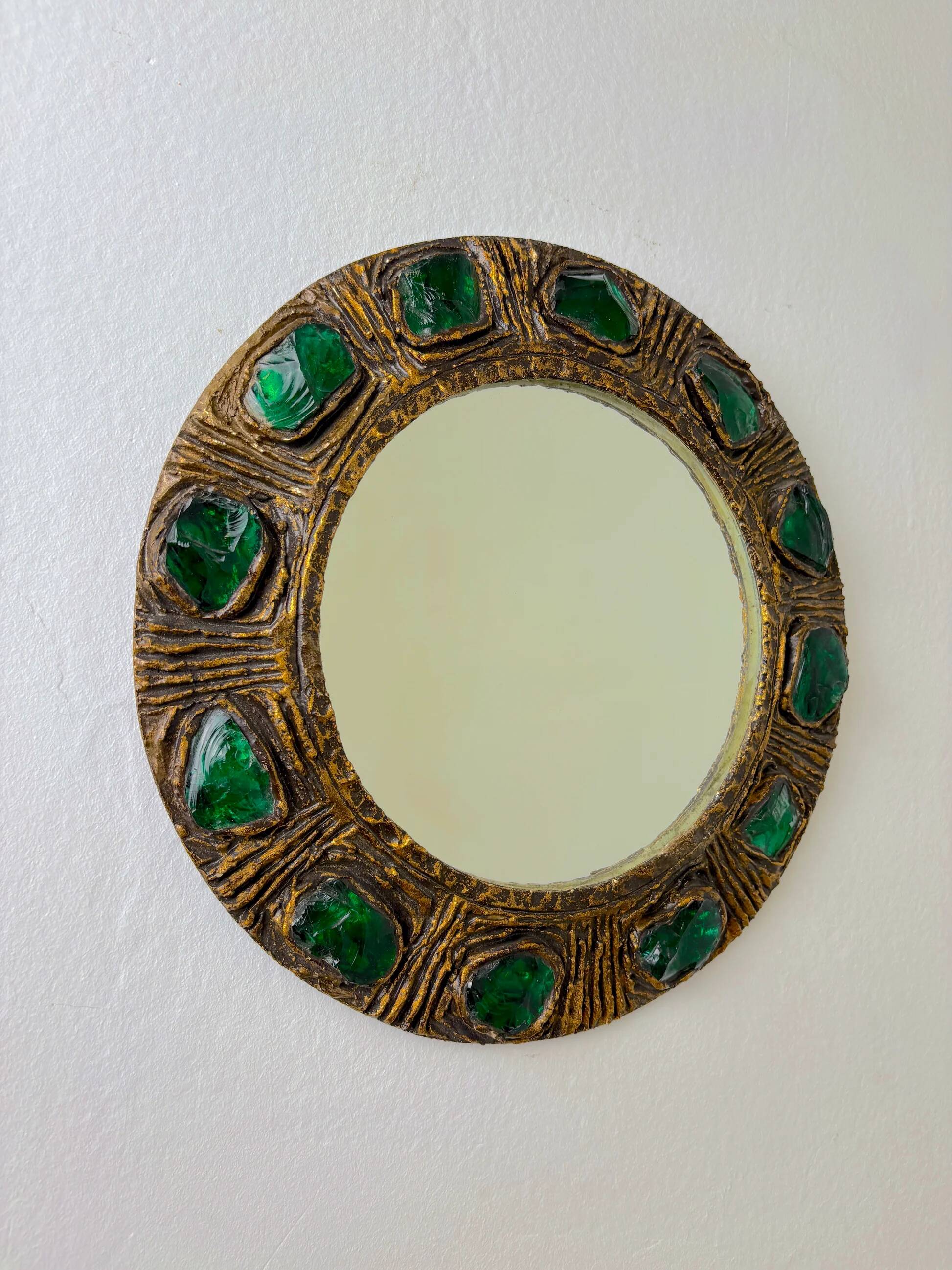Italian mid-century mirror by Creaciones Gobesso, green Murano rock crystals, 1960s