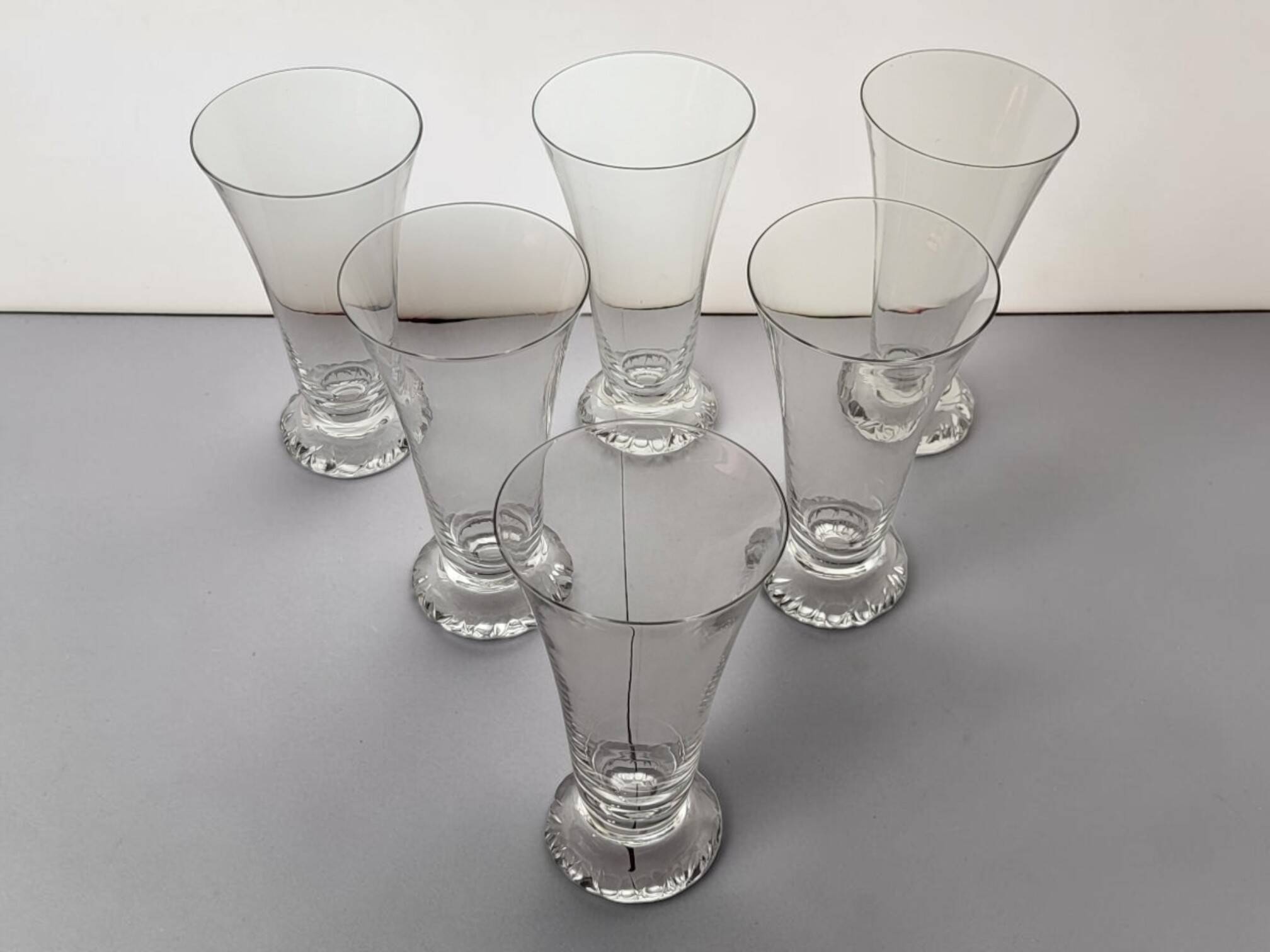 6 crystal flutes Daum, model "Kim", France